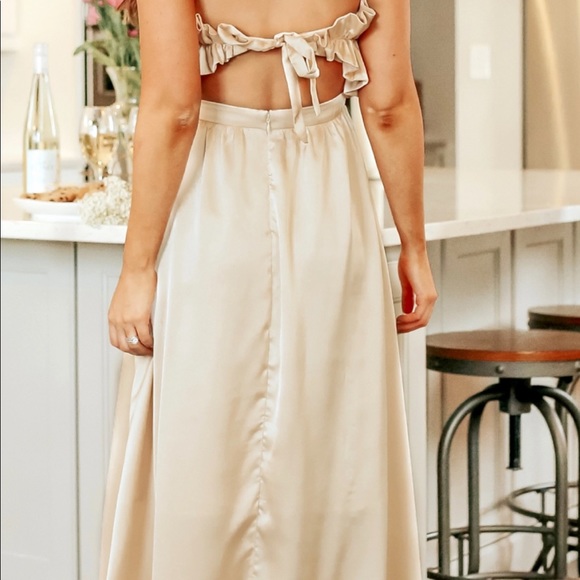 NWT Brand new dress bought for a wedding- found something else. - Picture 2 of 4